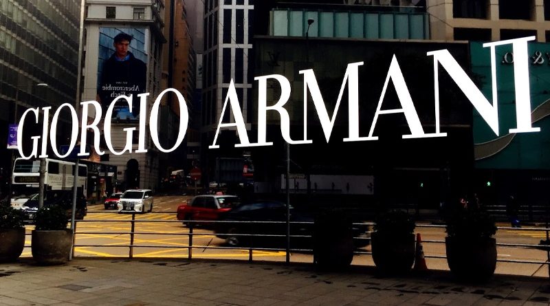 Kem nền Giorgio Armani Luminous Silk Foundation có gì mà được yêu thích đến vậy? 1