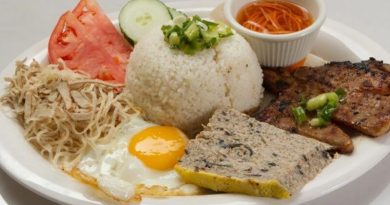 10 delicious, cheap broken rice restaurants in District 9 are loved by many people 12