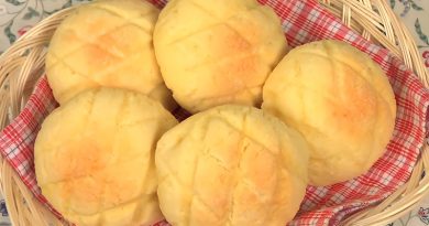 Cách làm bánh mì dưa lưới (melon bread) Nhật Bản thơm ngon với lớp vỏ vàng giòn 4