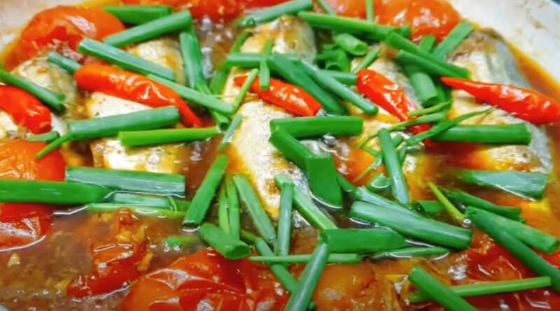 Cách làm món cá bạc má kho cà chua thơm ngon, đậm vị cực hao cơm 1