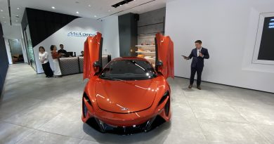 Siêu xe hybrid đầu tiên của McLaren có mặt tại Việt Nam, giá 20 tỷ đồng 2
