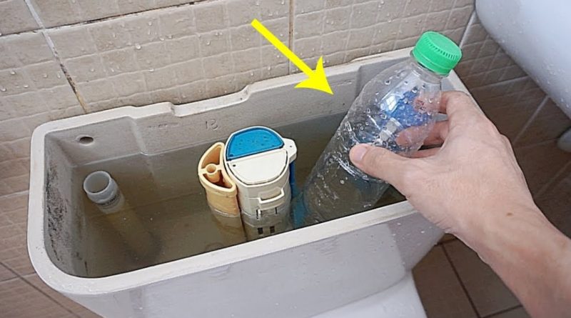 Đặt chai nhựa vào bể chứa nước của bồn cầu, lợi ích tuyệt vời, nhà nào cũng cần 1