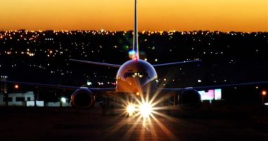 Tại sao tiếp viên hàng không và phi công đều thích bay đêm? Hóa ra họ được hưởng điều đặc biệt này 4