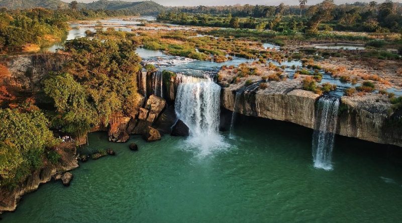 Top 4 suối thác tự nhiên ở Việt Nam đẹp mê hồn 3